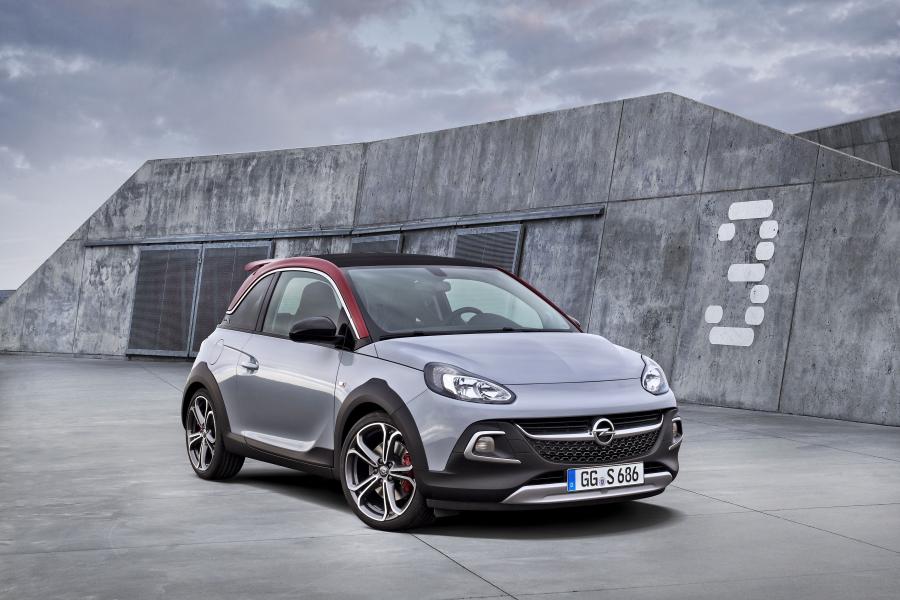  Opel Adam Rocks S 2015 года  (фото 4 из 13)